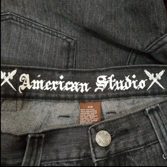 American studio men's black cropped capris - Picture 17 of 17